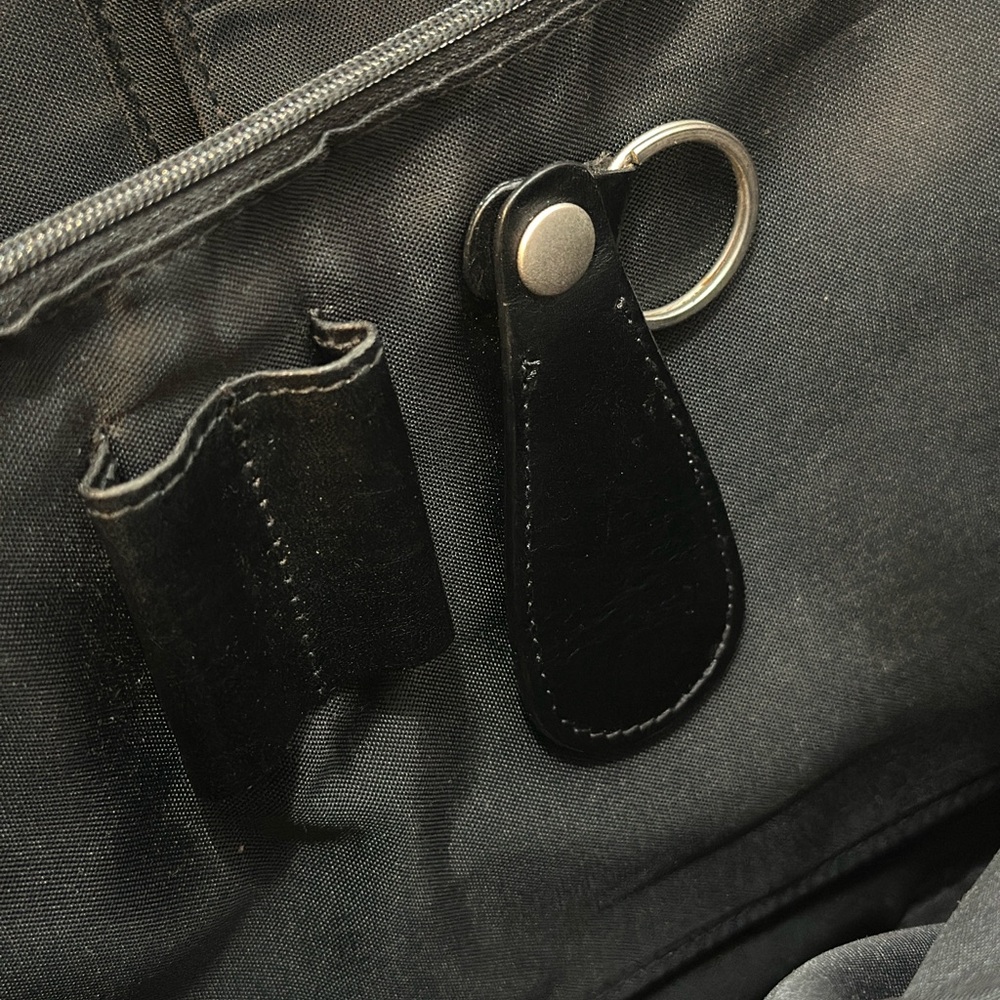 Levenger Black Leather Bag - Picture 7 of 7
